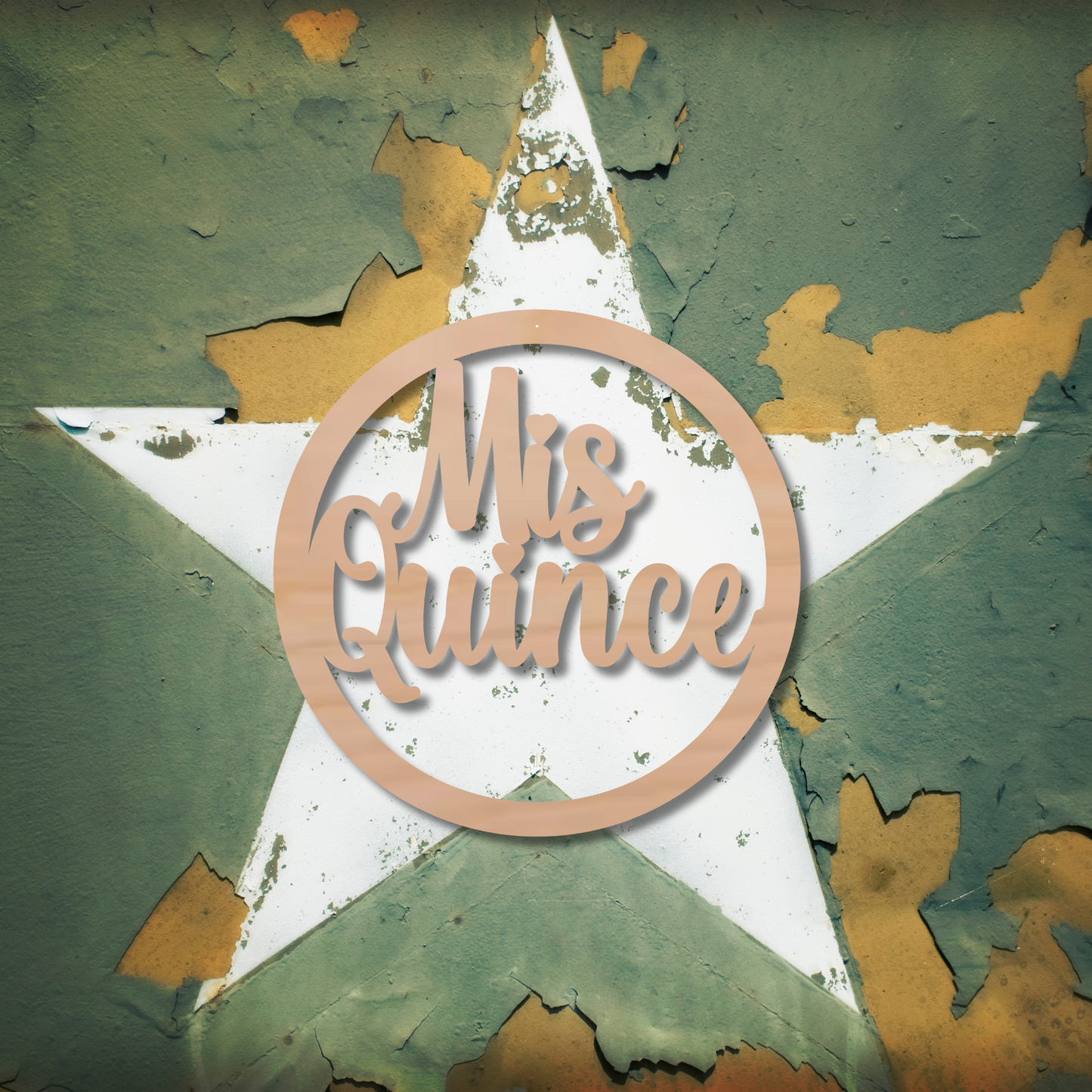 Mis Quince Round Wooden Sign